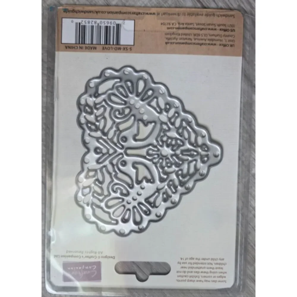 Spellbinders Shapeabilities Bird Song Die S2-152 Intricate Filigree Heart New